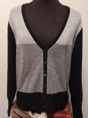 100% Cashmere Apt. 9 Cardigan